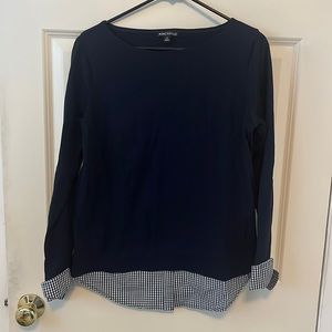 Navy blue J Crew top with gingham cuffs and shirttails